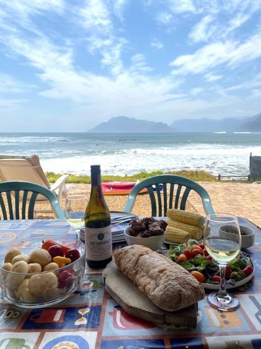 Family Surf Shack On The Beach Κέιπ Τάουν Εξωτερικό φωτογραφία